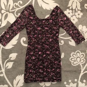 Papaya Brown Floral Dress w/ Lace Quarter Sleeves